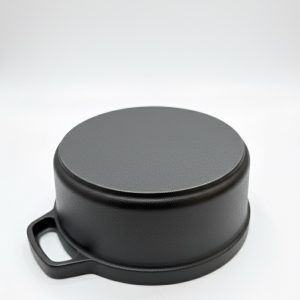 Dutch oven mediam (cast Iron) - Image 5